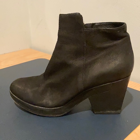 Eileen Fisher Boots - Picture 4 of 6